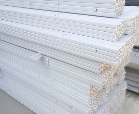 25mm Kare Tüp Kanatlı İçme Hattı Plastik PVC Tavuk Su Borusu