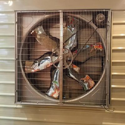 Süt Çiftliği İçin 62 * 62 * 40cm Duvar Vantilatörü 960r / Min Damla Çekiç Sistemi
